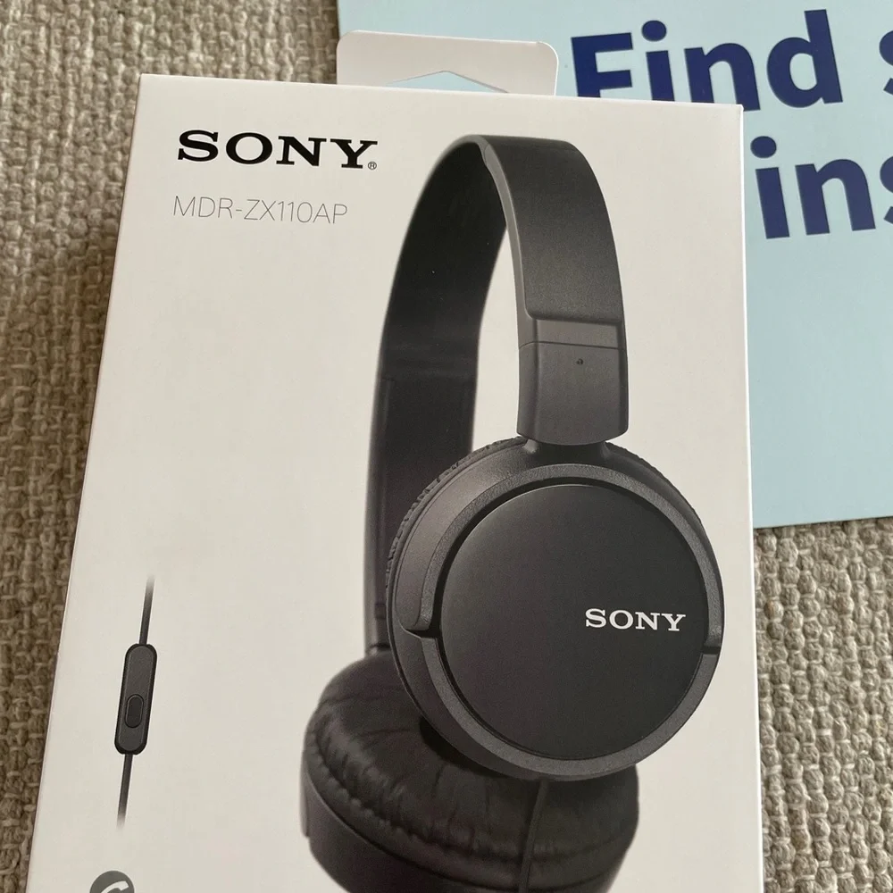 COPY - Sony ZX Series Wired On-Ear Headphones Mic, Black MDR-ZX110AP